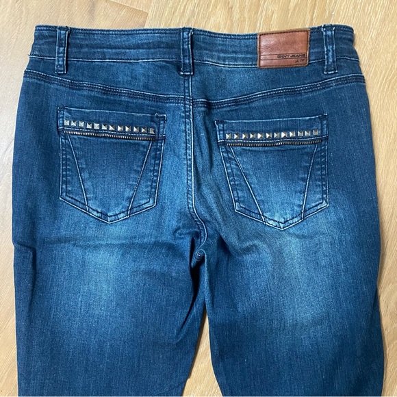 DKNY flare leg jeans - Picture 2 of 8